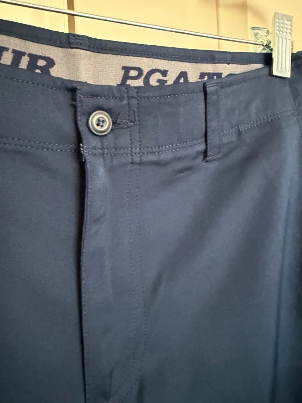 PGA TOUR Men’s Golf Shorts Size 32 Navy Blue Stretch Performance